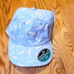 Women's Puma hat NWT